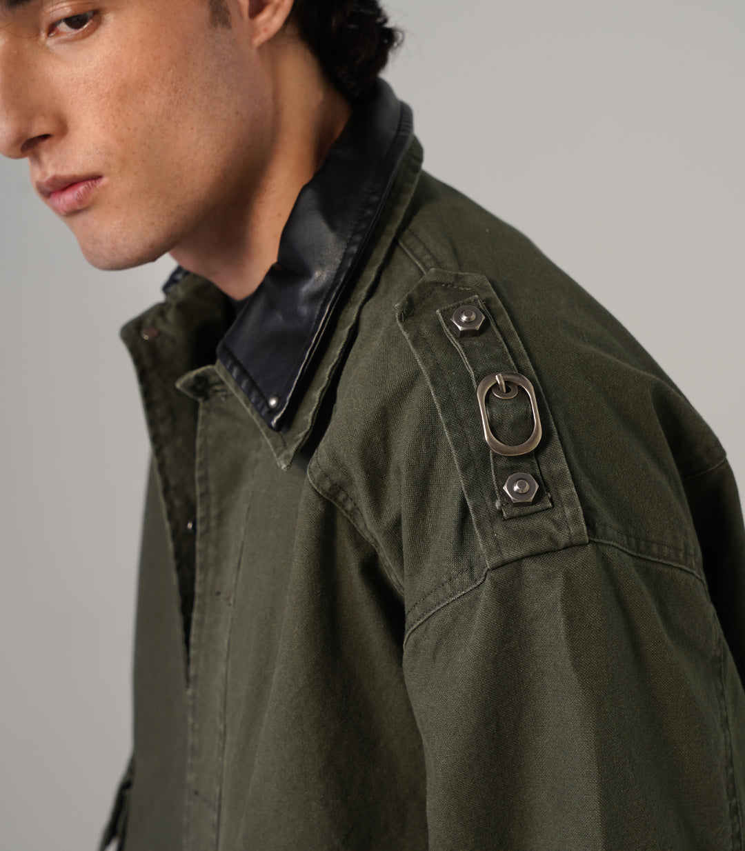 CROPPED DENIM JACKET