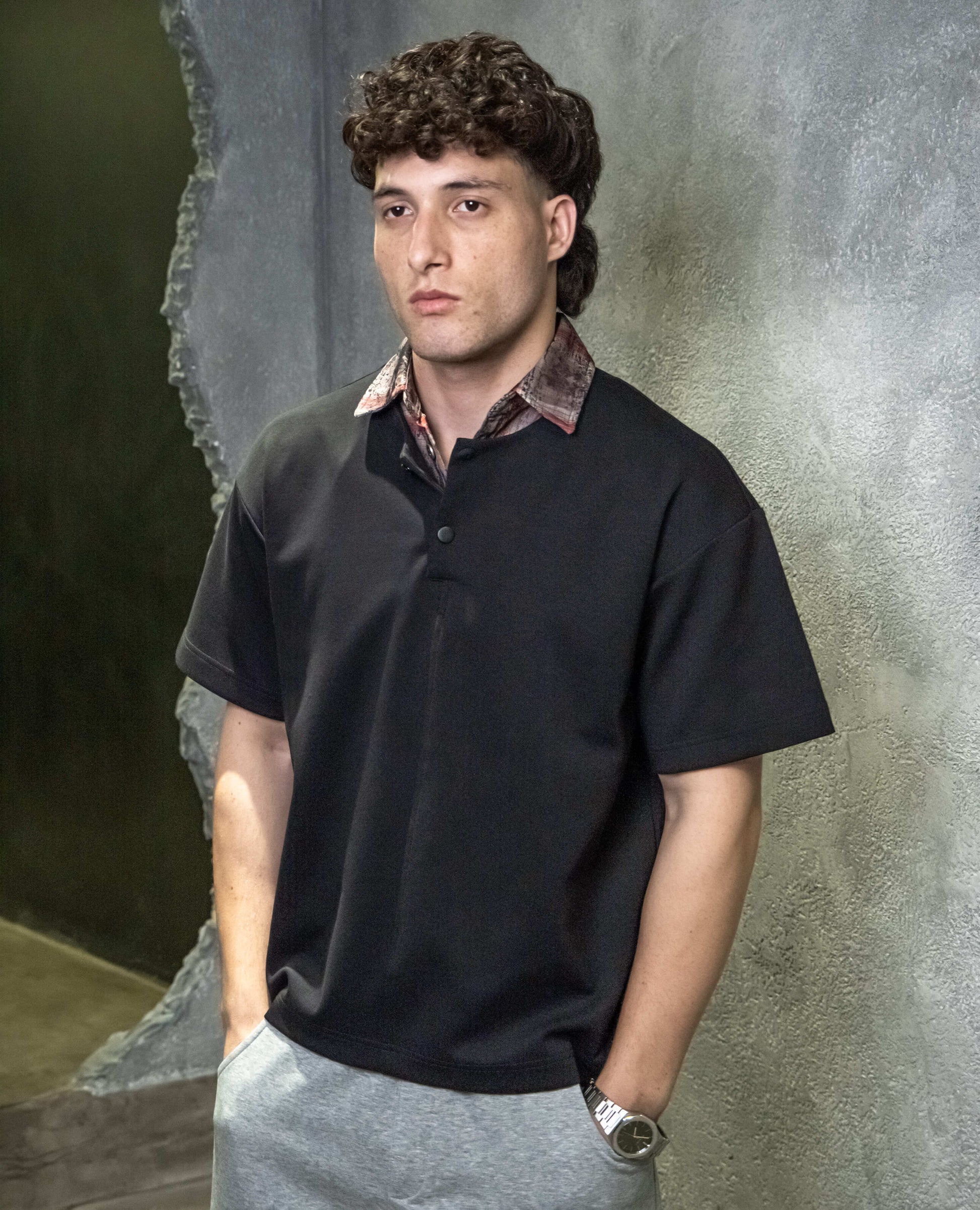 Contrast Collar T-Shirt