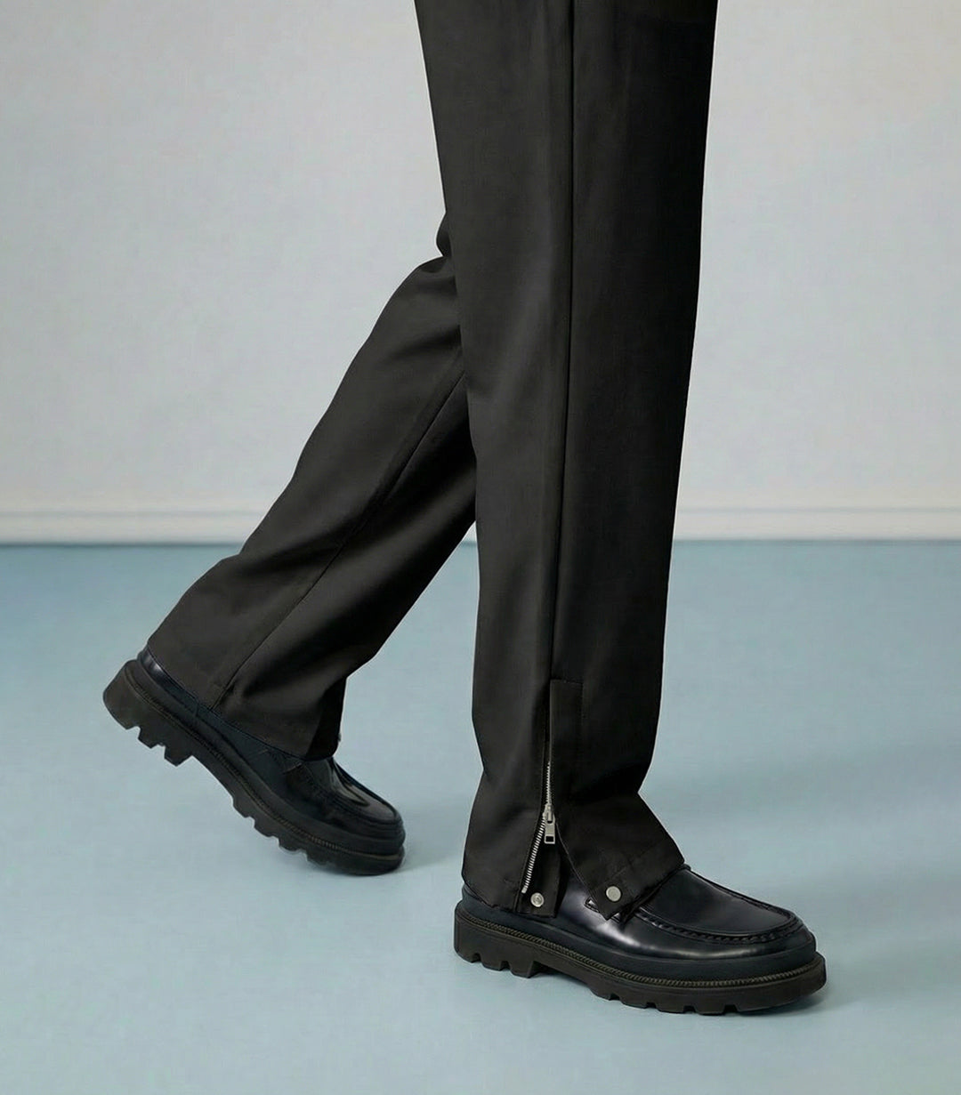 TAILORED STRAIGHT FIT JOGGERS