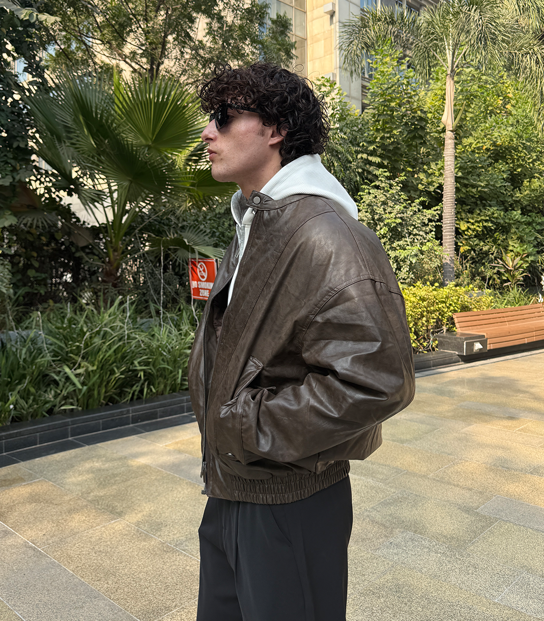 VINTAGE LEATHER JACKET