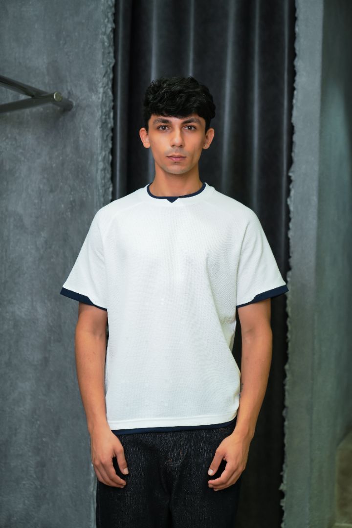 Basic Contrast T-Shirt