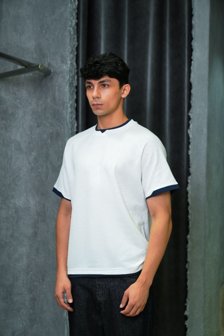Basic Contrast T-Shirt