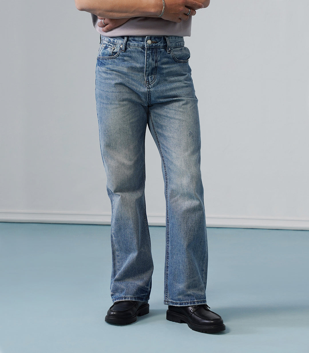 FLARED DENIM - BLUE