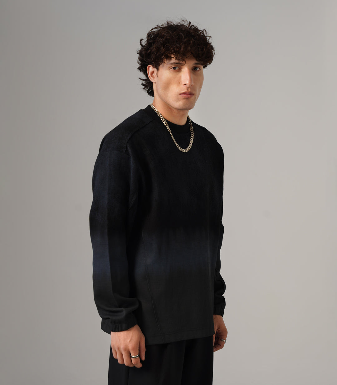 WASHED SWEATSHIRT