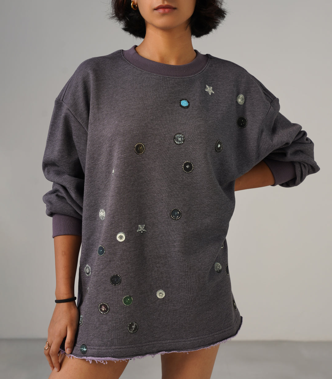 OVERSIZED SWEATSHIRT