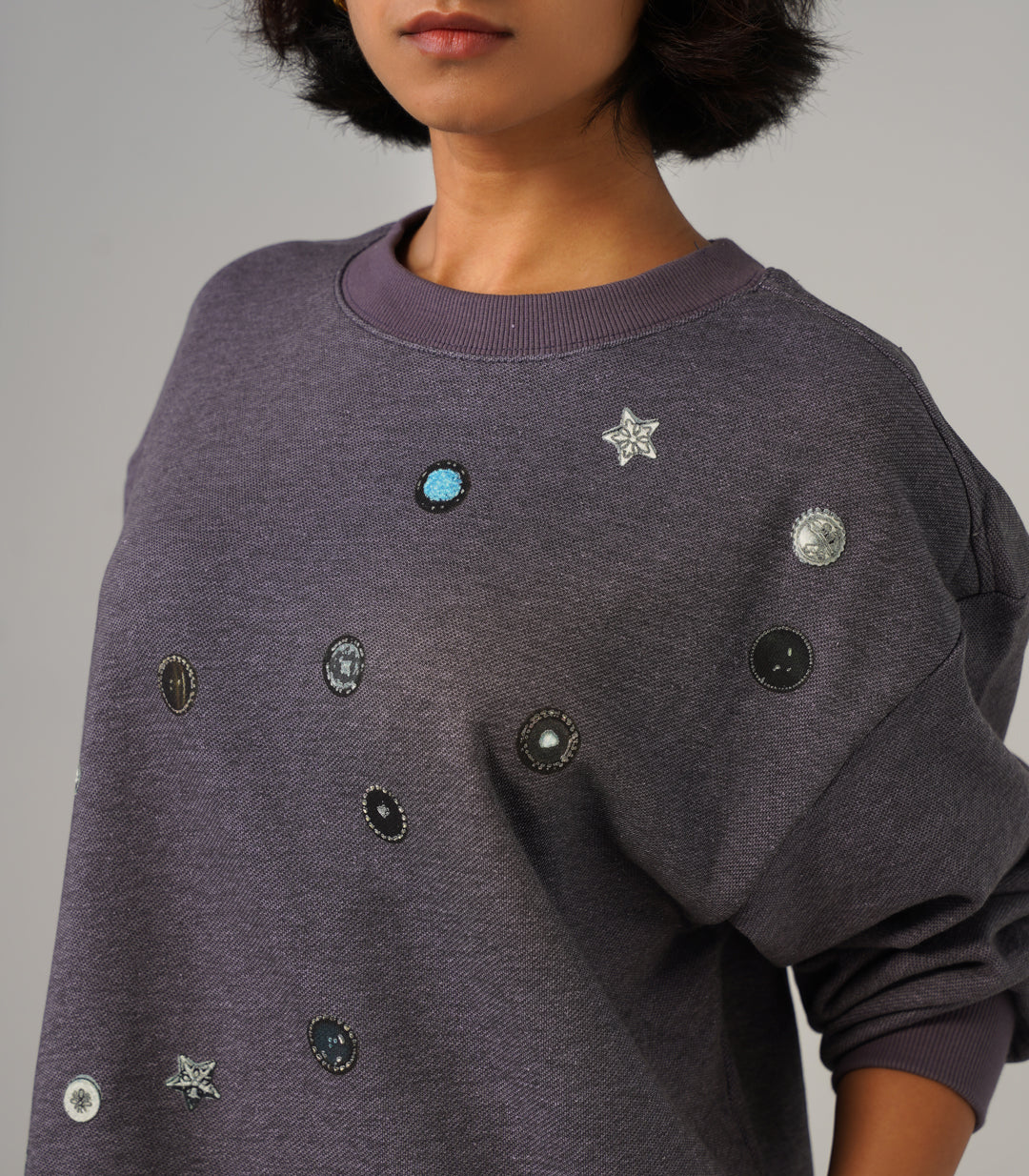 OVERSIZED SWEATSHIRT