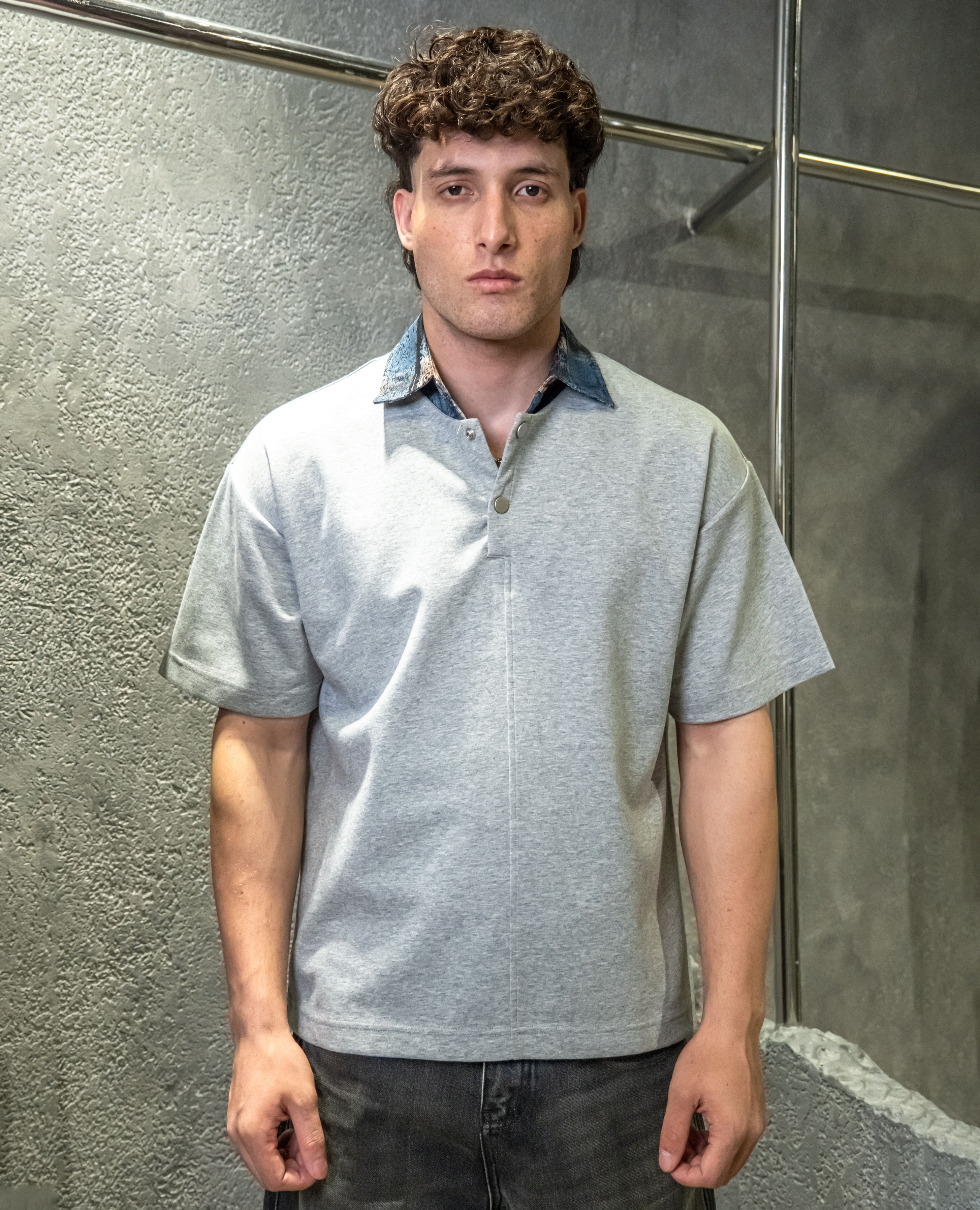 Contrast Collar T-Shirt