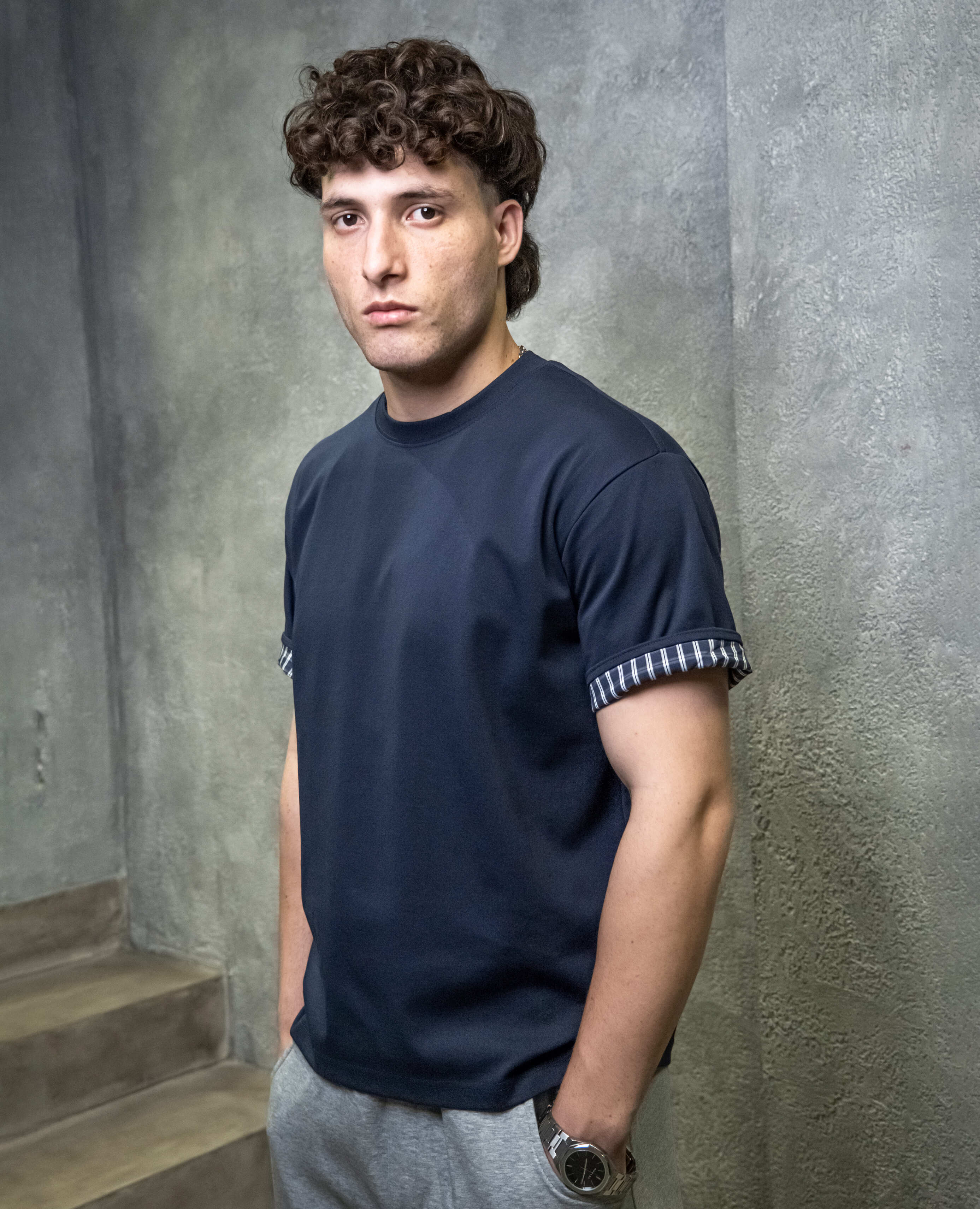 Minimal T-shirt - Cheque Sleeves