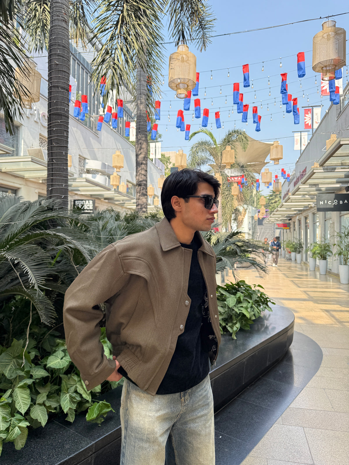 BOMBER JACKET