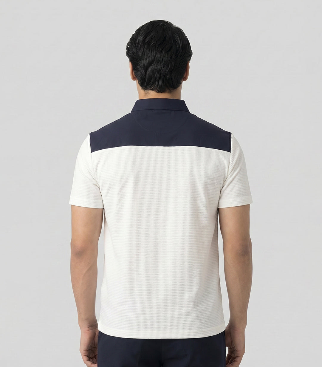 ESSENTIA POLO