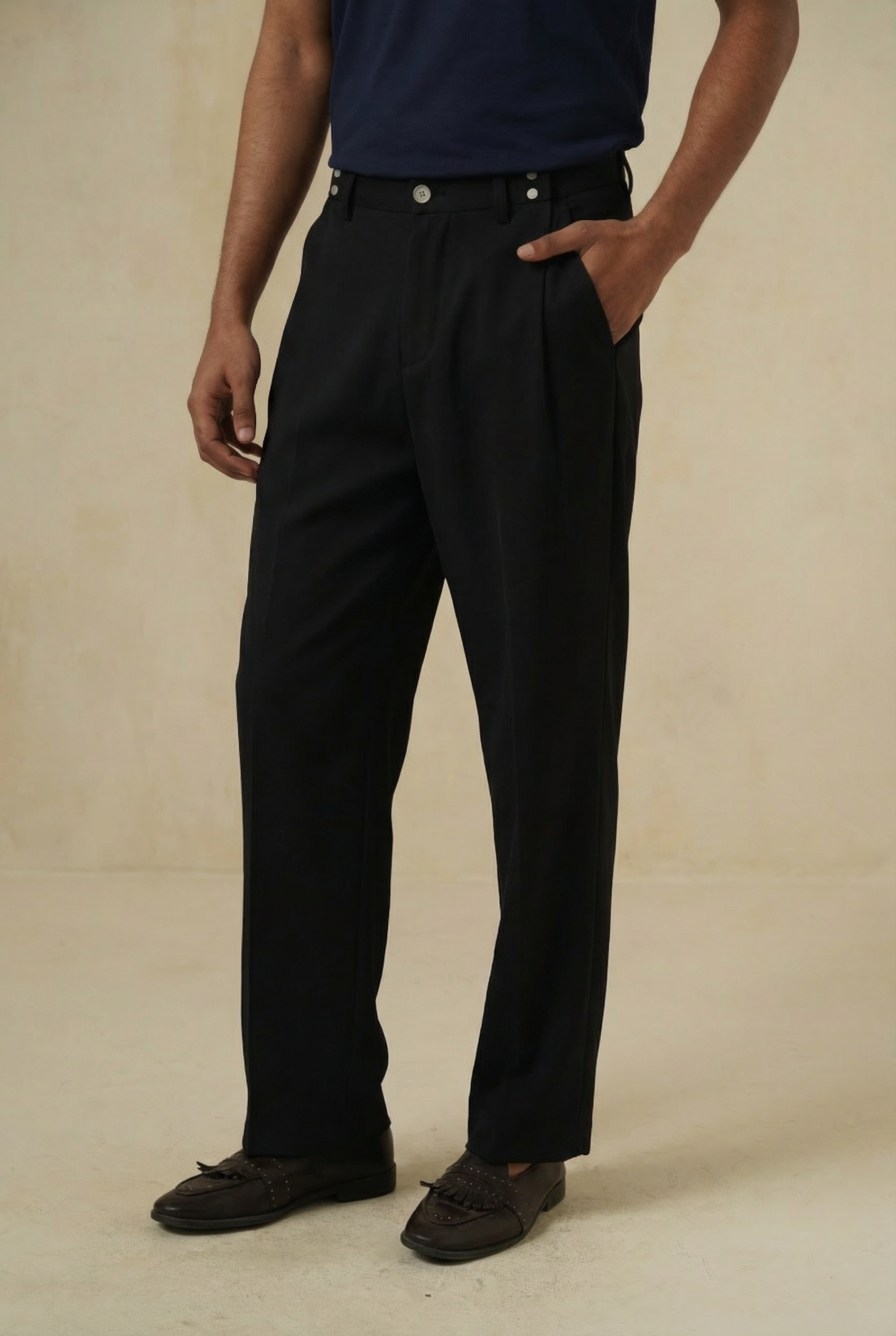 CONVERTIBLE PLEATED TROUSER - STRAIGHT FIT