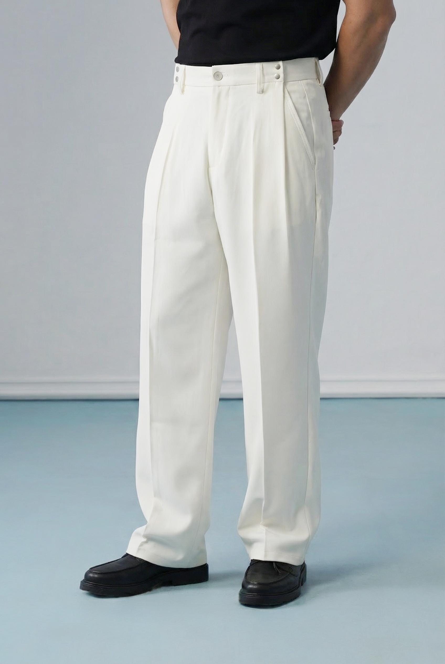 CONVERTIBLE PLEATED TROUSER - STRAIGHT FIT