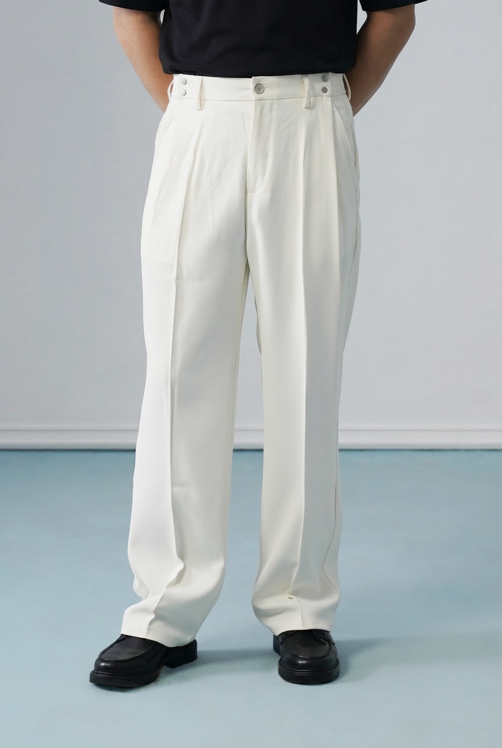 CONVERTIBLE PLEATED TROUSER - STRAIGHT FIT