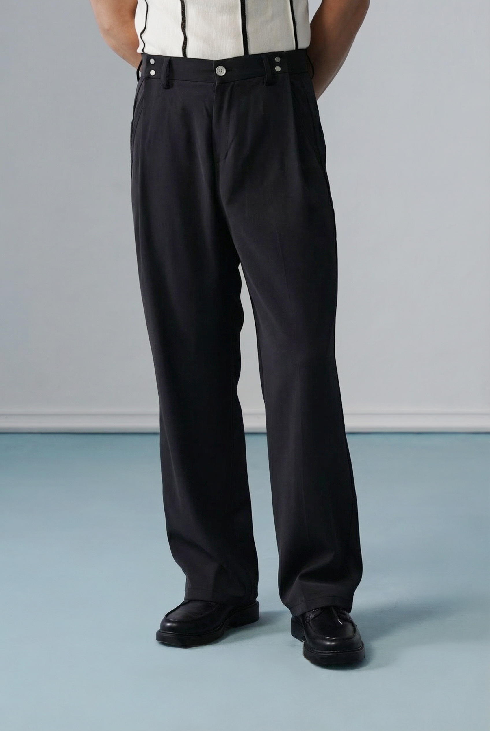 CONVERTIBLE PLEATED TROUSER - STRAIGHT FIT